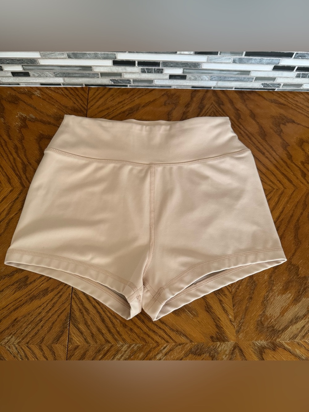 American Eagle Tan The Everything Shortie Shorts S